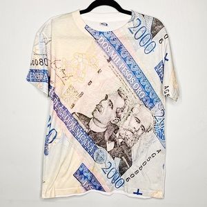 All over print “pesos” t shirt